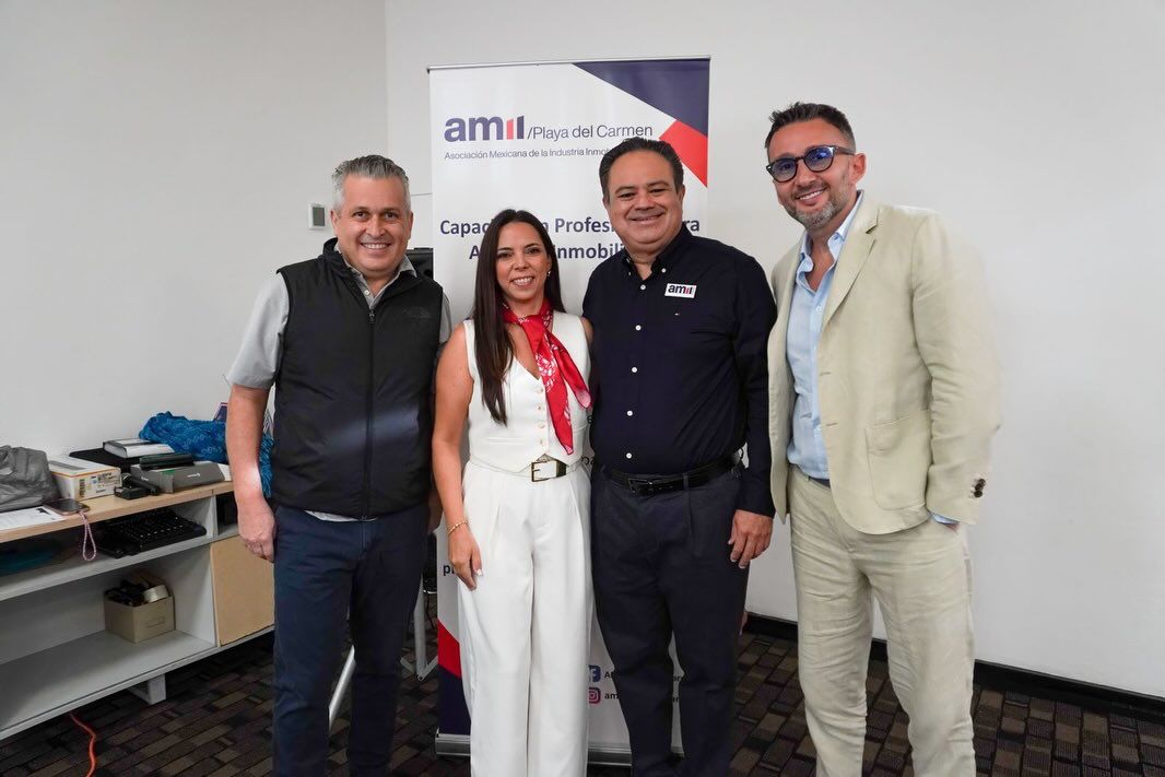 iMexico Real Estate presente en el aniversario de AMII.